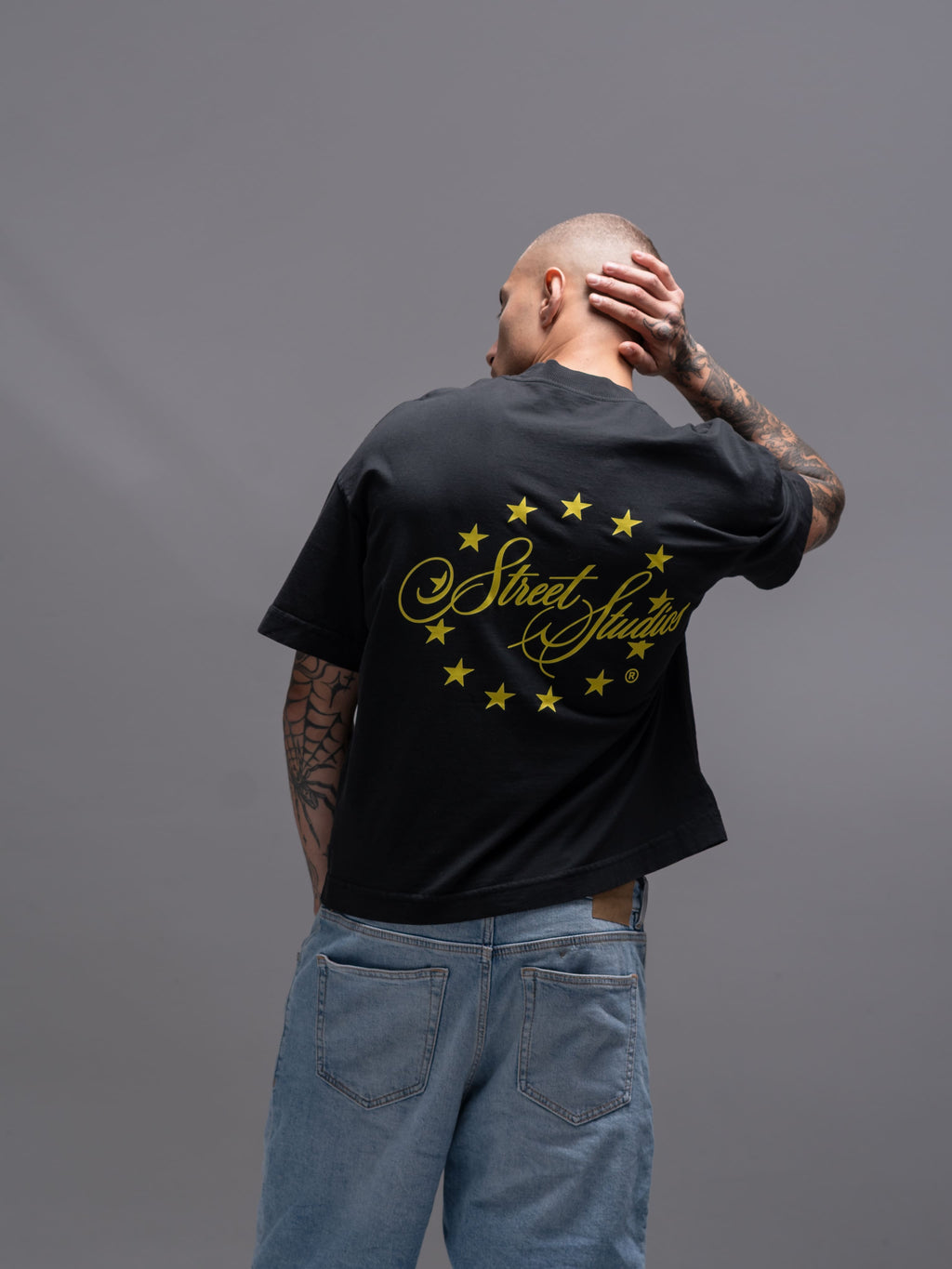 CAMISETA BOXY OVERSIZED STREET STUDIOS