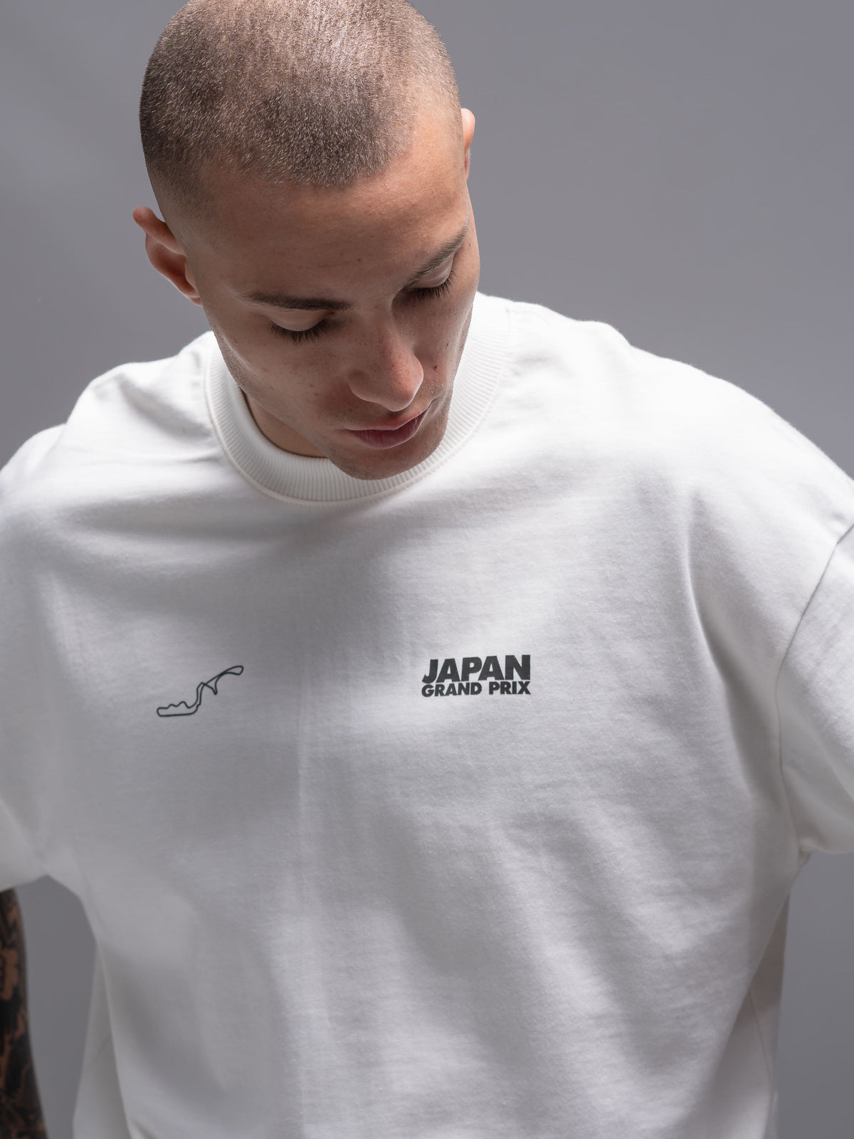 CAMISETA OVERSIZED JAPAN GRAN PRIX RACING STREETWEAR ALGODAO