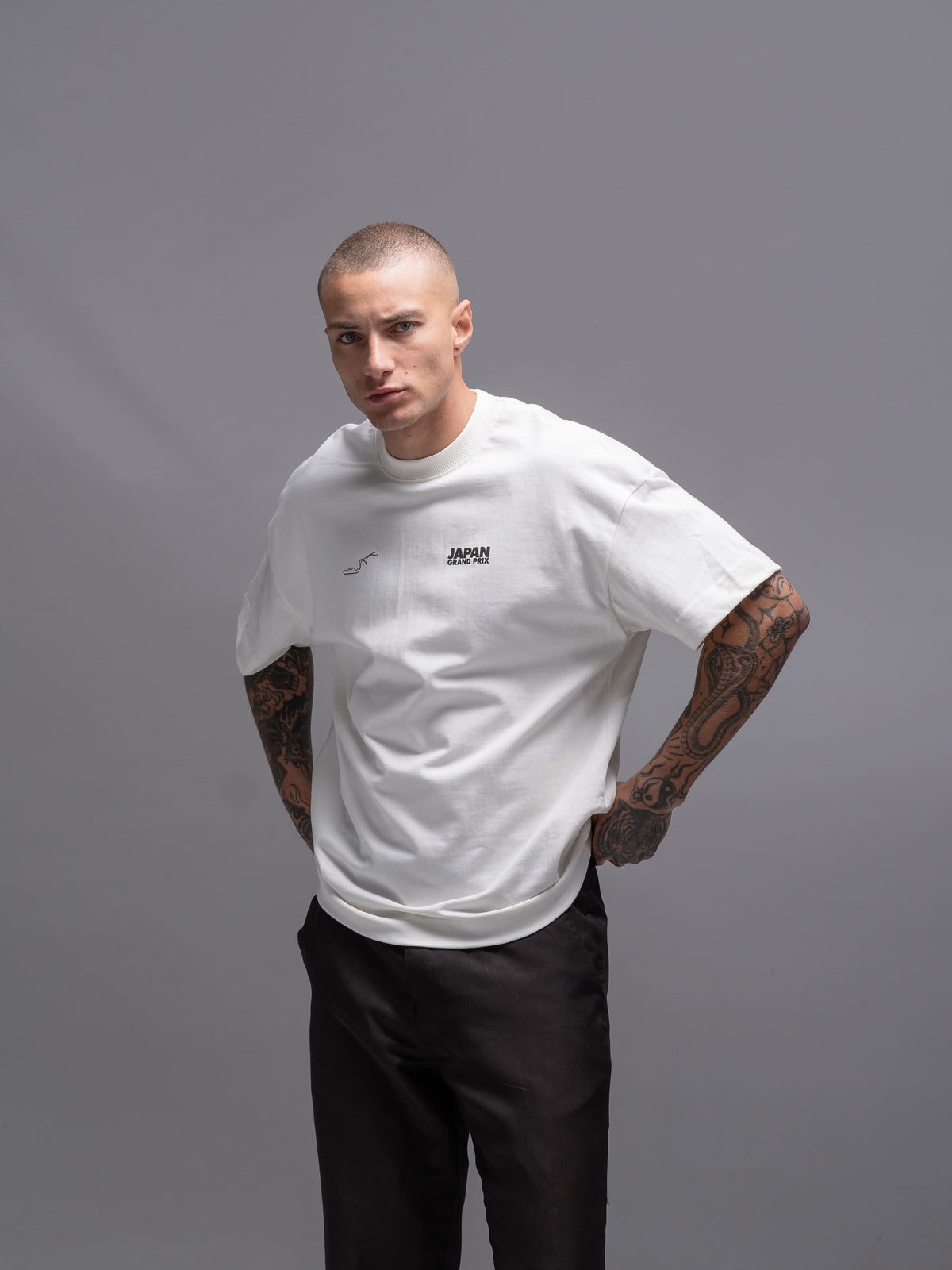 CAMISETA OVERSIZED JAPAN GRAN PRIX RACING STREETWEAR ALGODAO